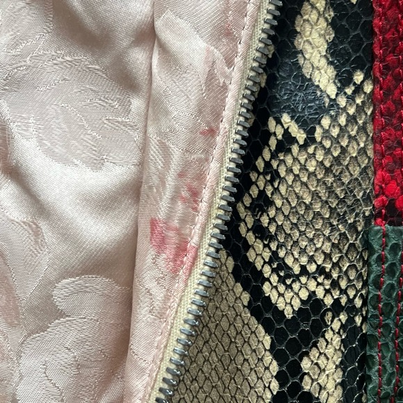 Gucci Snakeprint Python Tricolor Convertible Designer Jacket/ Vest - Picture 13 of 15